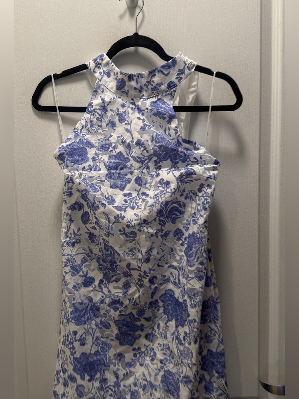 ELLIATT Elin Halter Gown in Blue Floral Wedding Guest Vacation Size S NWT - Picture 6 of 8